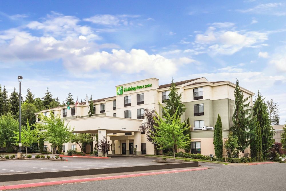 Holiday Inn & Suites BOTHELL by IHG 1