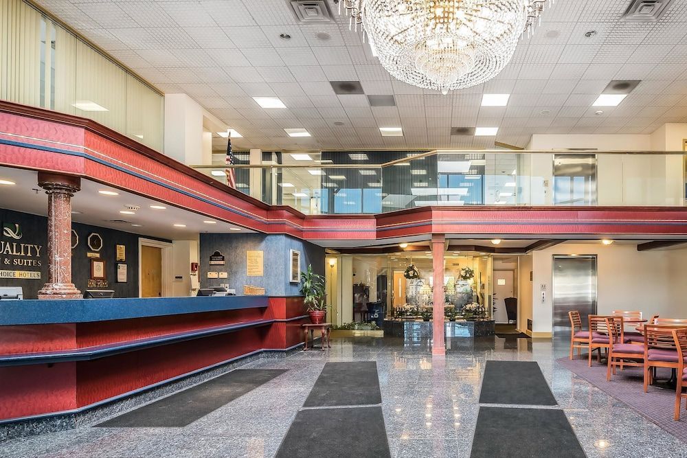 Quality Inn & Suites Albany Airport 2