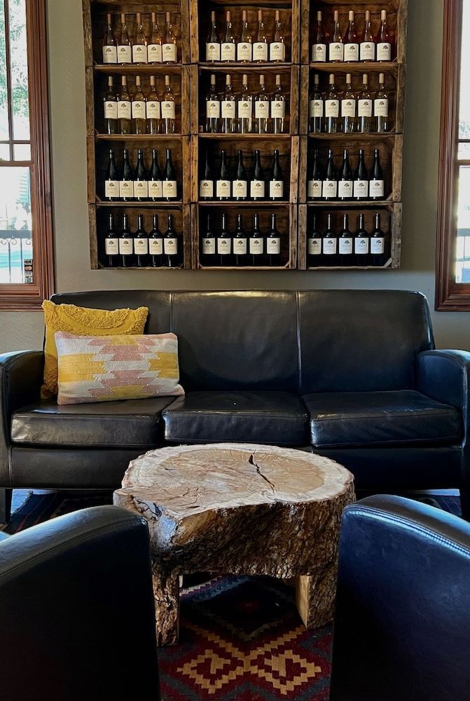 Stock Farm Inn 2