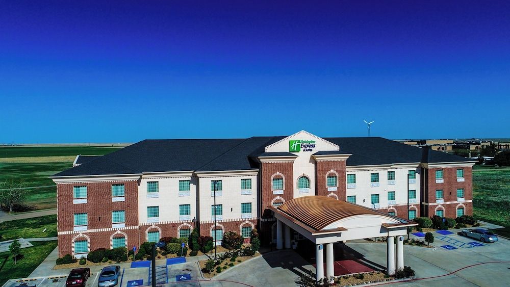 Holiday Inn Express & Suites PAMPA by IHG 1