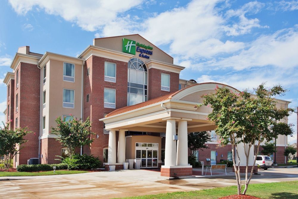 Holiday Inn Express & Suites BATON ROUGE EAST by IHG 1