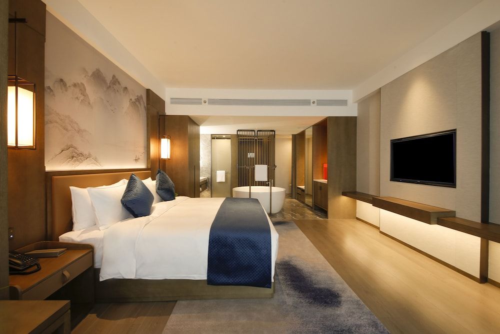 Crowne Plaza Chengdu Wuhou by IHG 1
