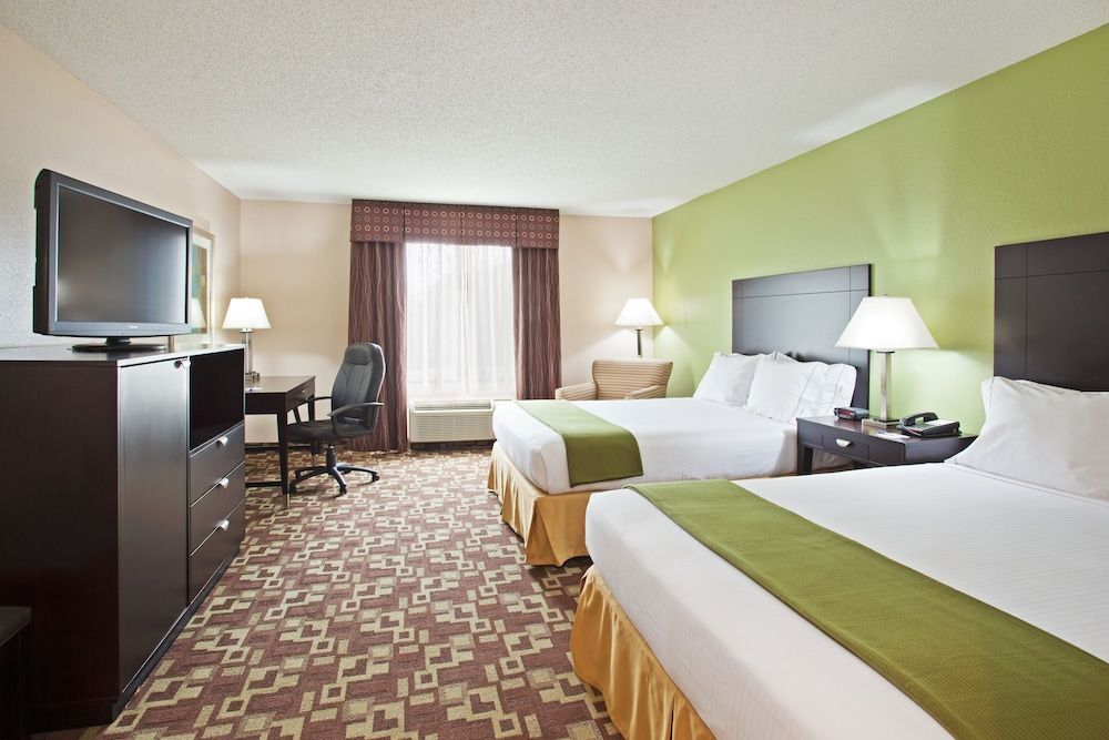 Holiday Inn Express & Suites REIDSVILLE by IHG 2