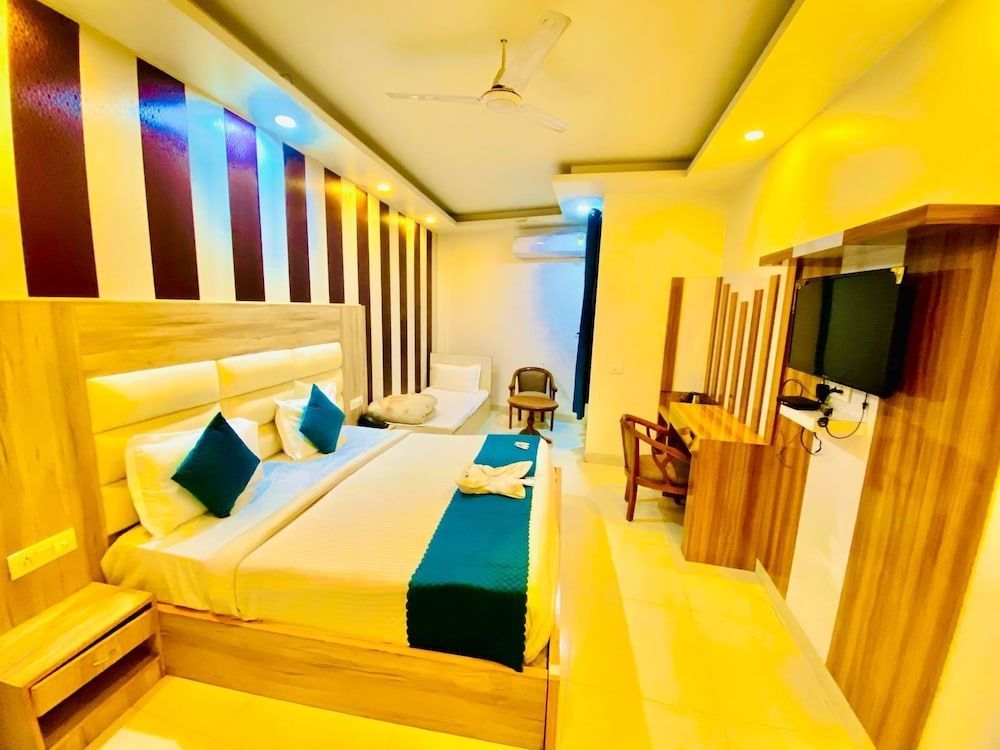 The Lohmod-a Luxury Boutique Hotel, Mahipalpur on Delhi-Gurugram Expressway, NH-8, Near Delhi Airport 1