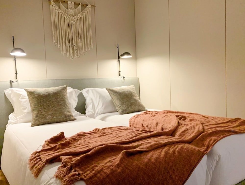 Oporto Serviced Apartments - Miragaia 1