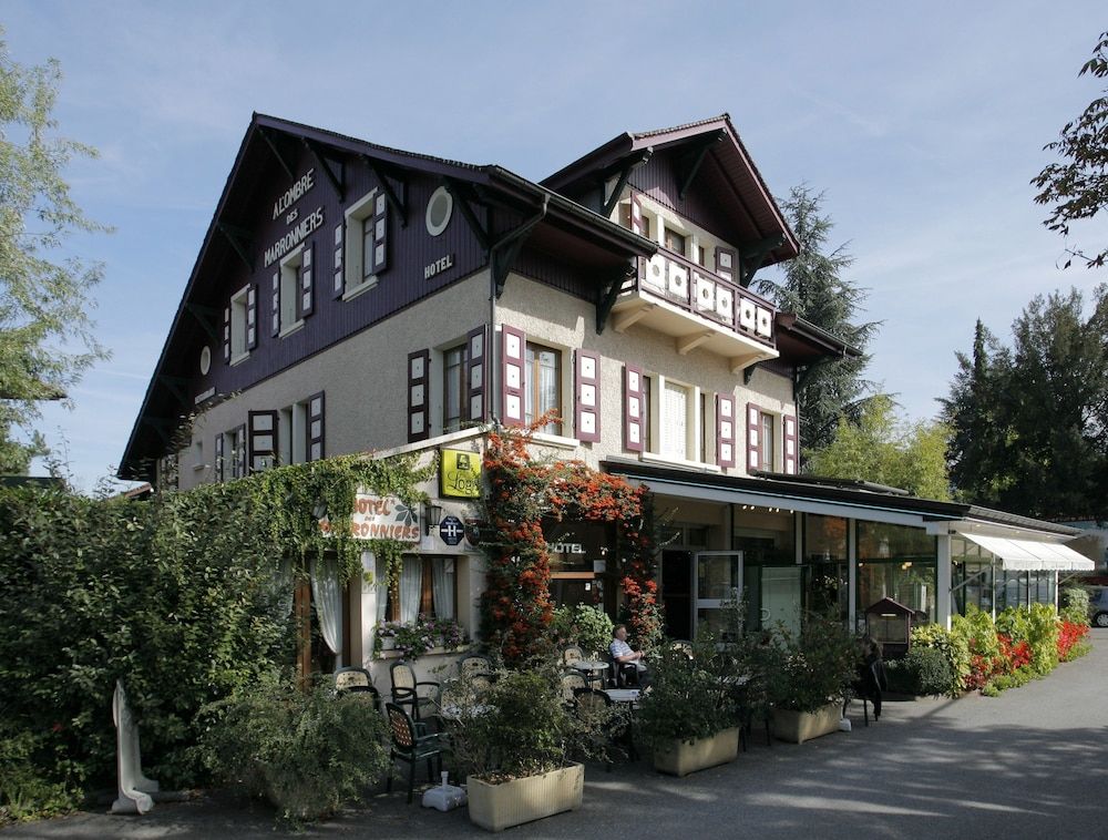 HOTEL LES MARRONNIERS 1