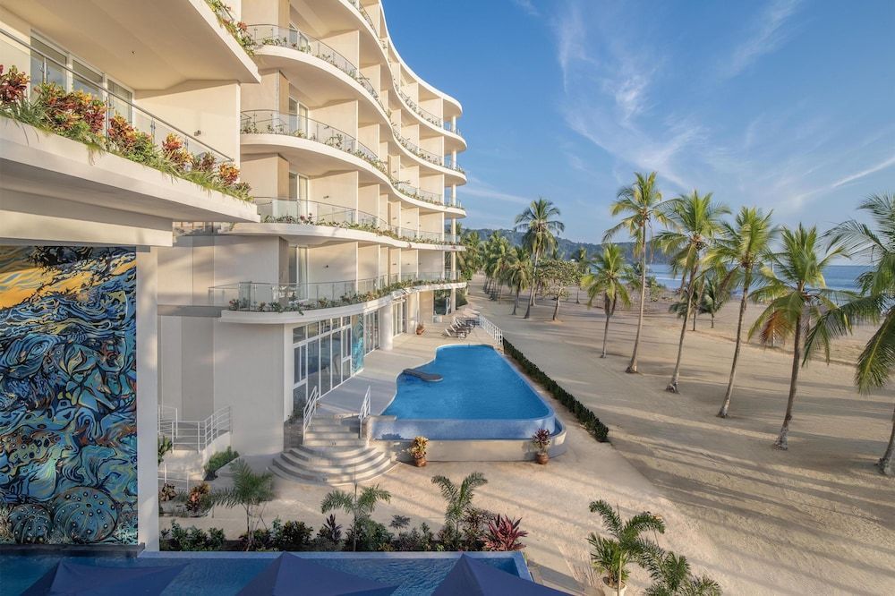 Clarita's Beach Bar & Resort, WorldHotels Elite 1