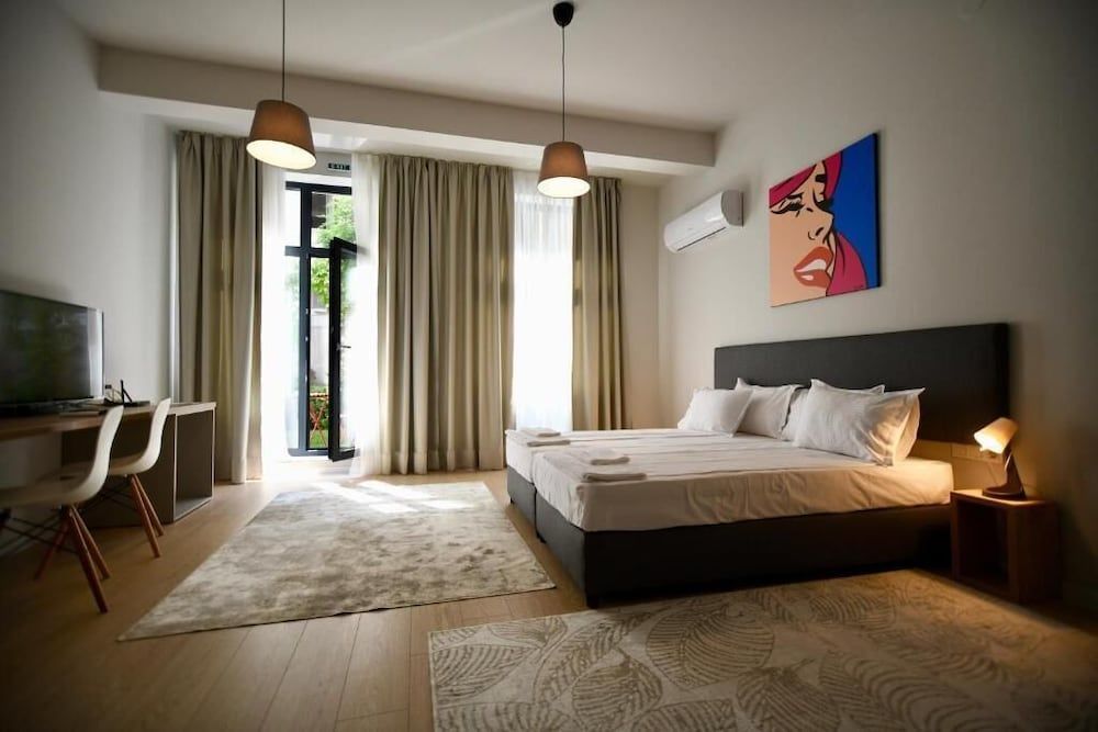 Connect Living Apartments Free Parking 1