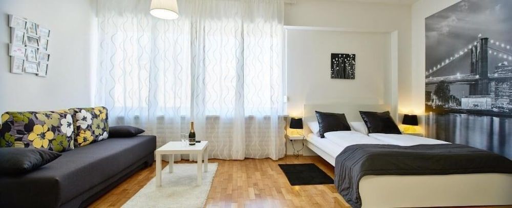 Stars of Zagreb Apartments 1