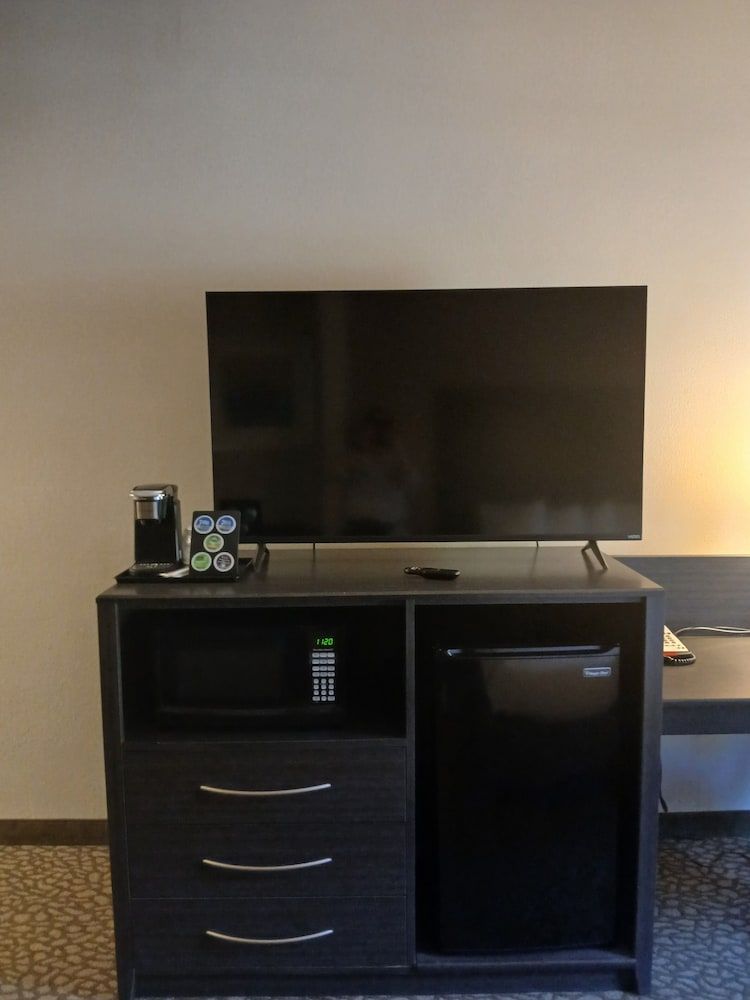 Comfort Inn & Suites Bradenton North I-75 1