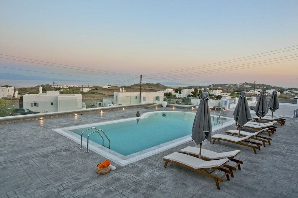 Nida Mykonos 1