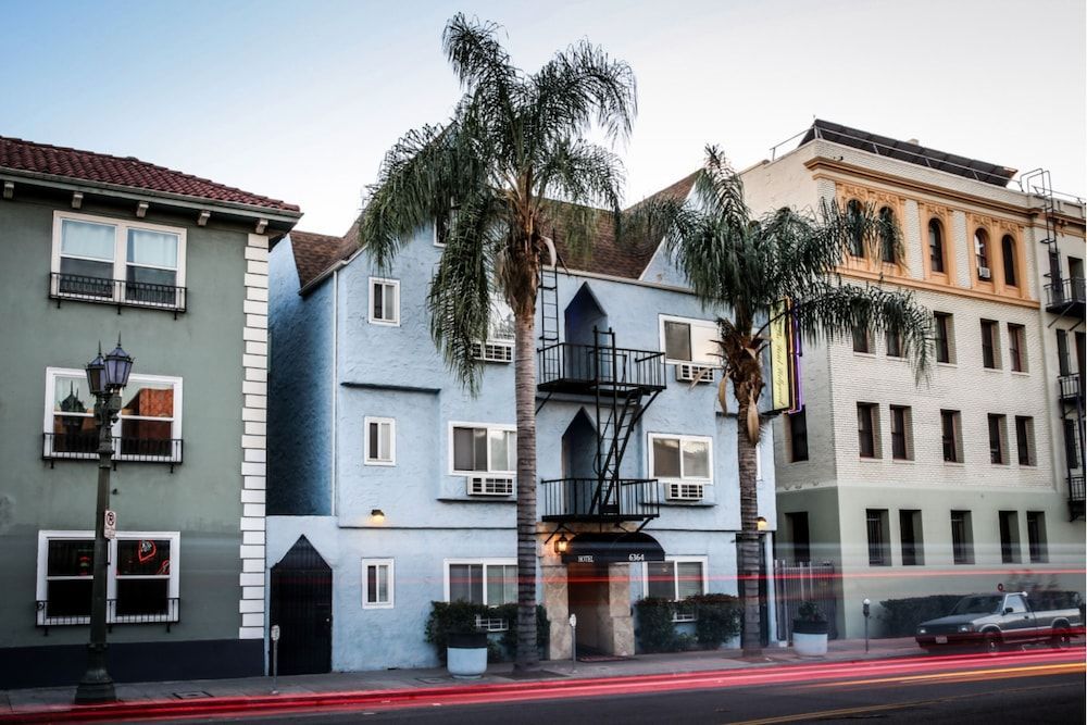 The Hotel Hollywood 1