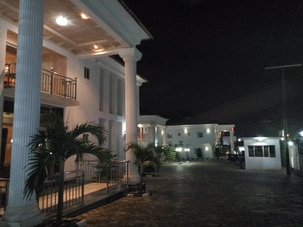 Cadestral Zone Hotel 1
