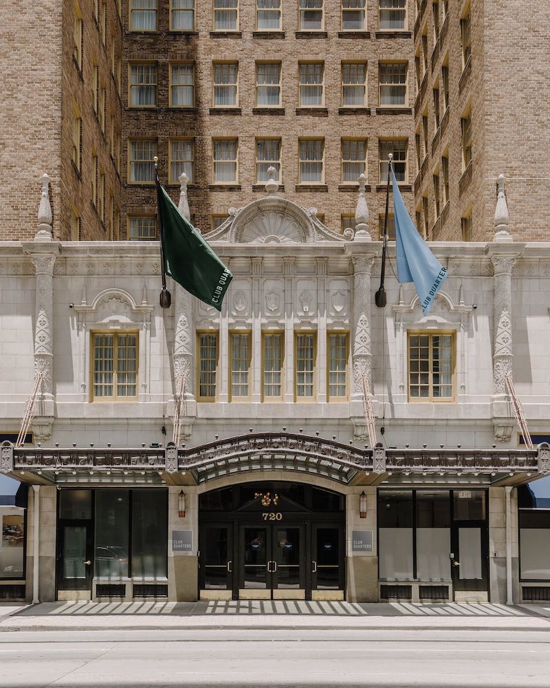 Club Quarters Hotel Downtown, Houston 1