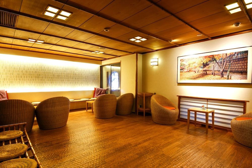 Kyoto Arashiyama Onsen Ryokan Togetsutei 2