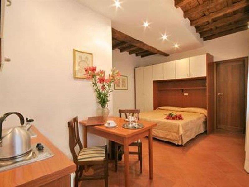 Daisy Apartment 2