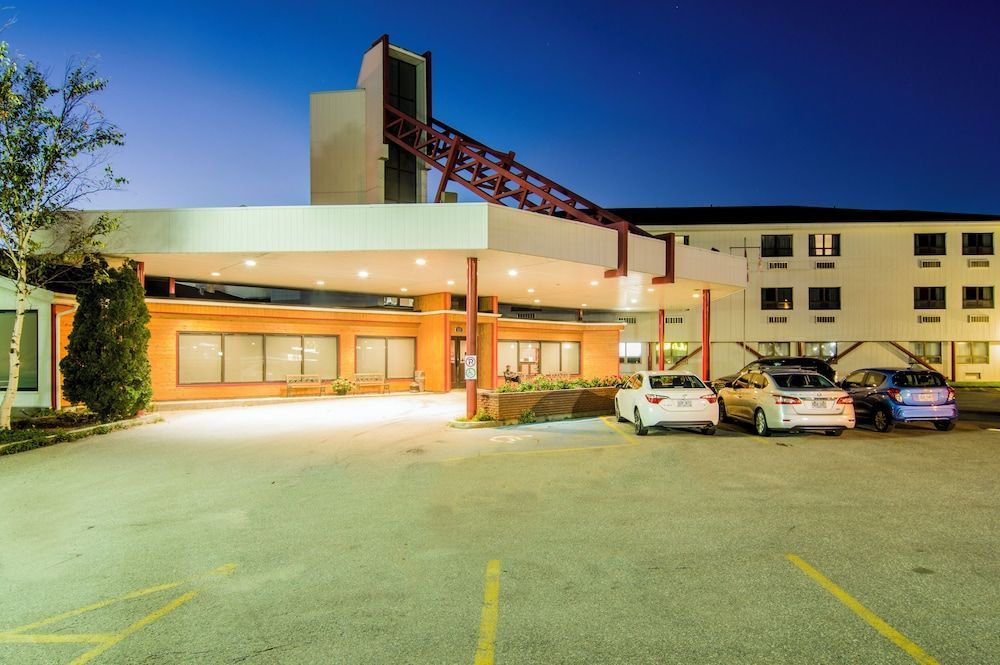 Sinbads Hotel & Suites 1