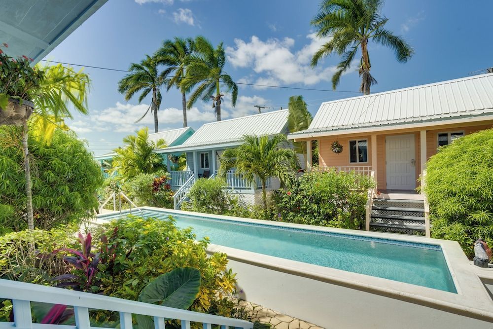 Paris - Belize City - Harbour View Boutique Hotel & Wellness Retreat - Belize City