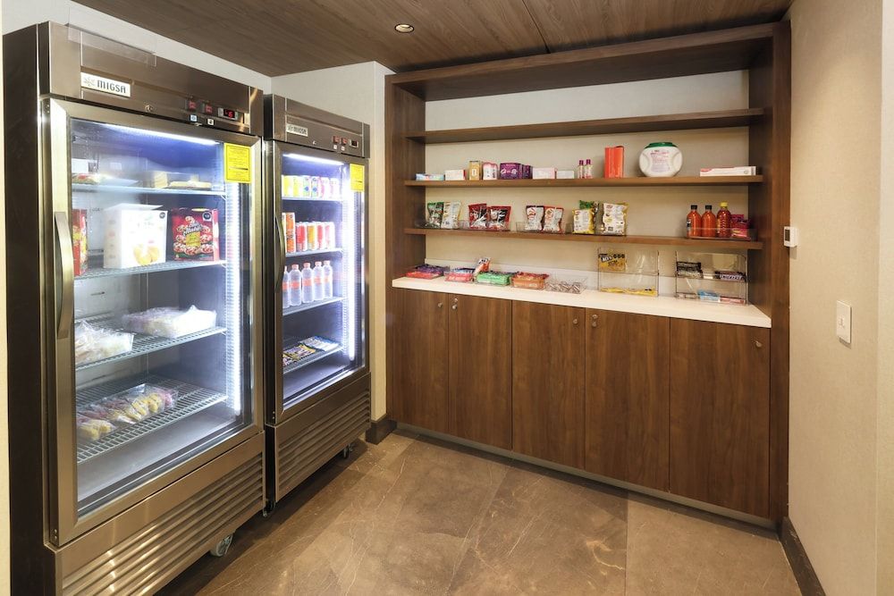 Holiday Inn Express & Suites Monterrey Sendero by IHG 2