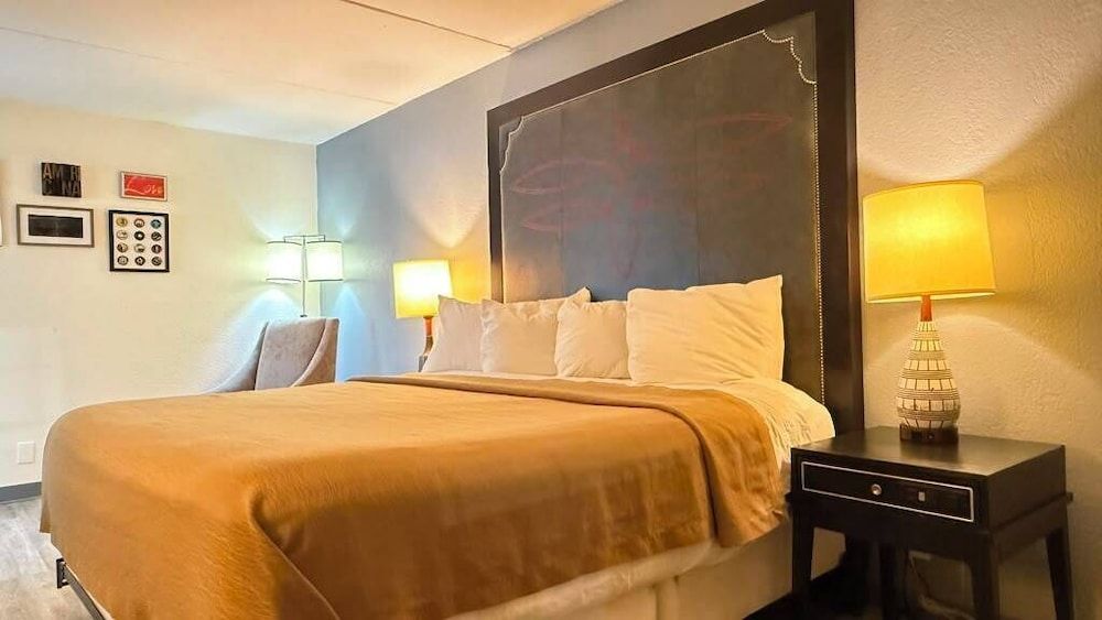 Horizon Inn Norcross 1