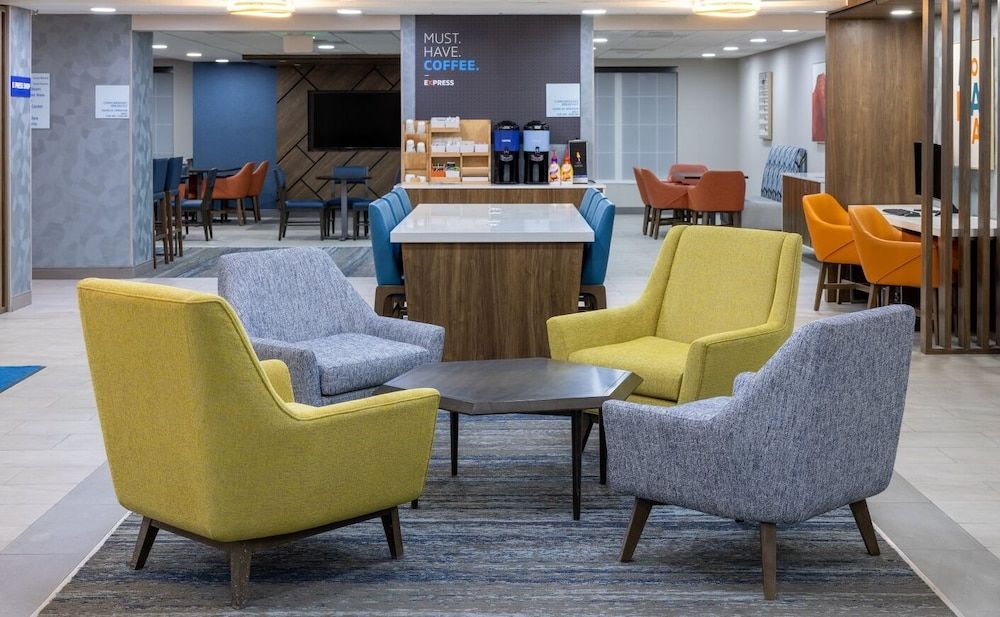 Holiday Inn Express & Suites MONACA - CENTER TOWNSHIP by IHG 2