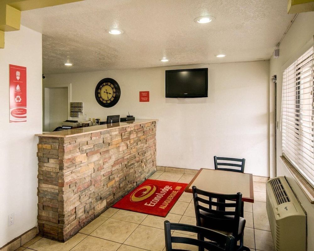 Econo Lodge Albuquerque East 1