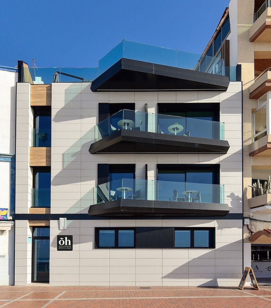 OH Suites Paseo de las Canteras 58 1