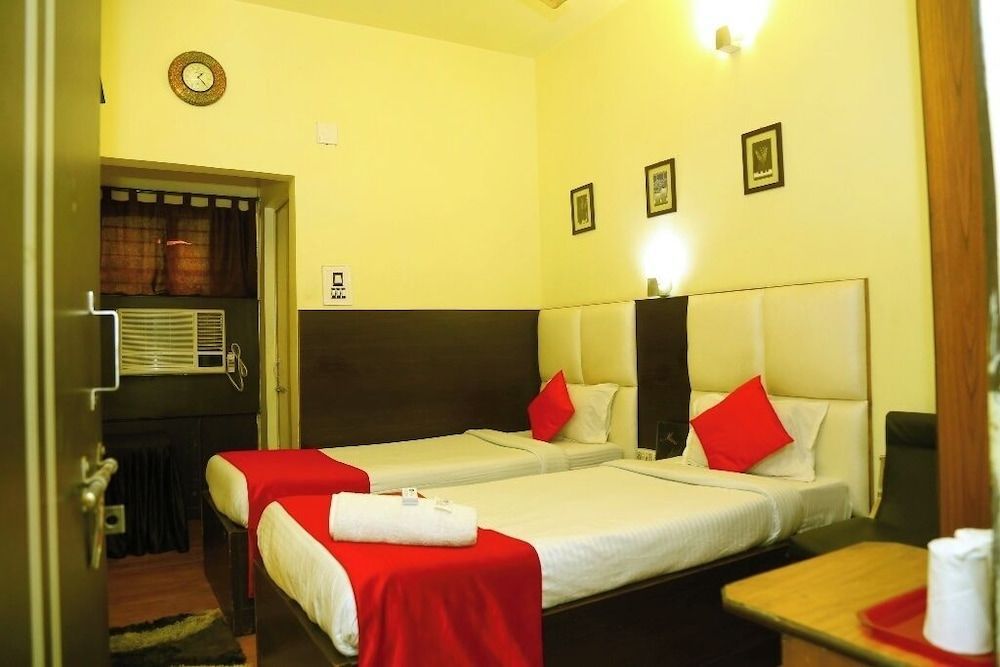 Hotel Holidei Inn 1