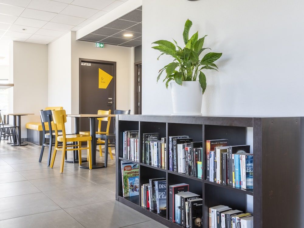 B&B HOTEL Saint-Martin-de-Crau Alpilles Camargue 2
