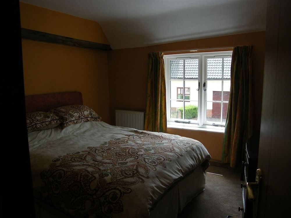 Sir Alfred Munnings Hotel 2