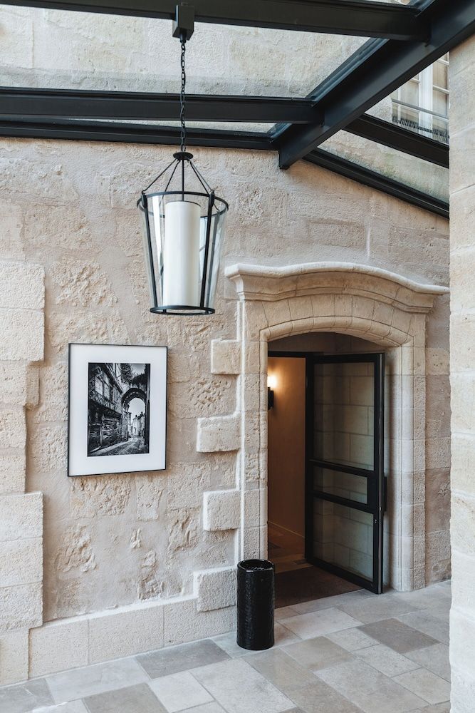 Hôtel de Pavie 2