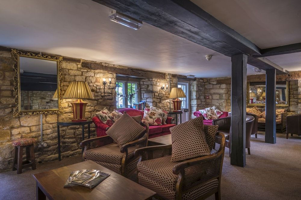 The White Hart Royal, Moreton-in-Marsh, Cotswolds - The Coaching Inn Group 2