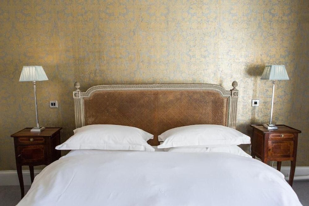 Grays Court Hotel 1