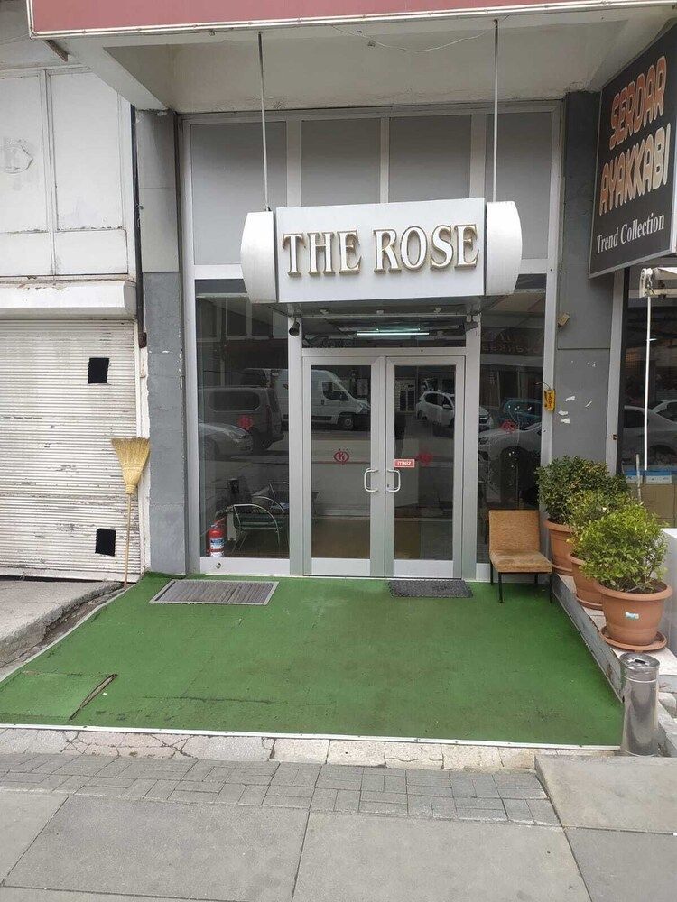THE ROSE OTEL 1
