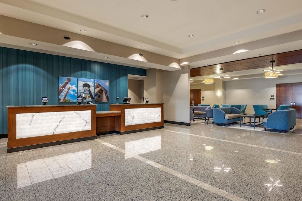 Drury Plaza Hotel Columbia East 2
