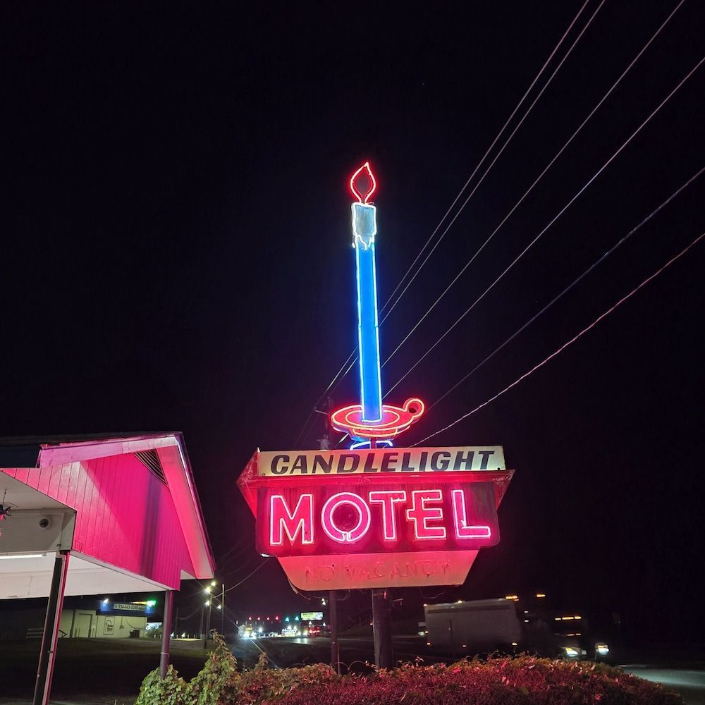 Candle Light Motel 1