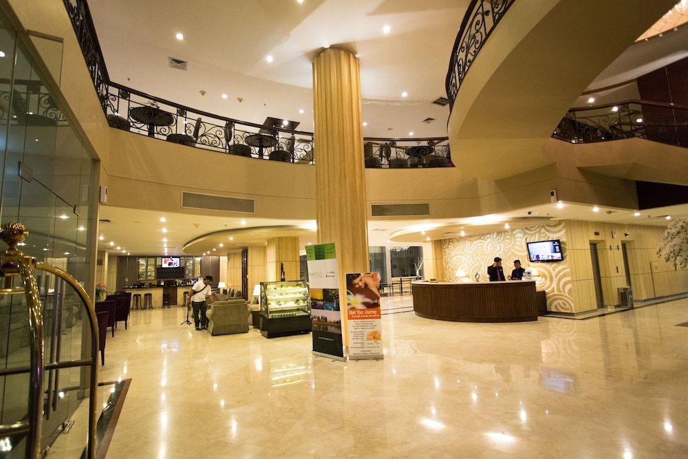 Arion Suites Hotel Kemang 2