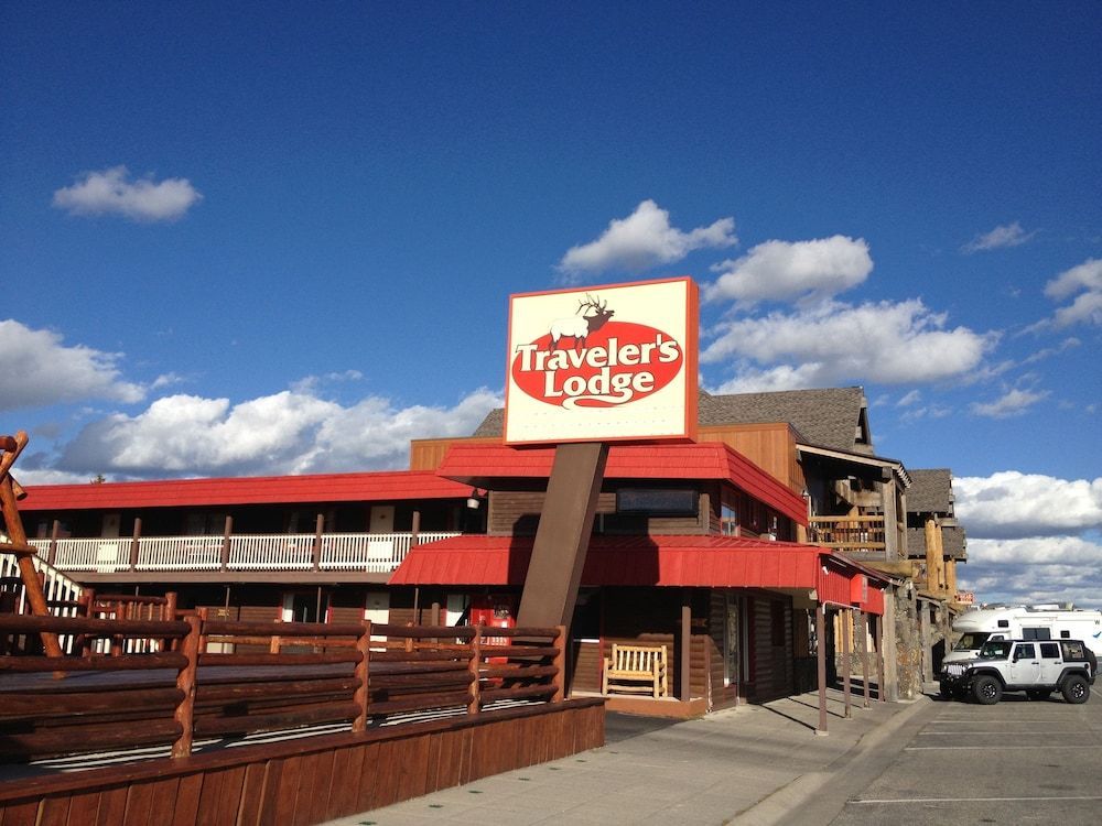 Travelers Lodge 1