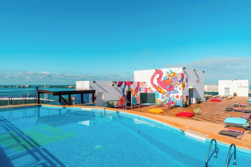 Aloft by Marriott Cancun 1