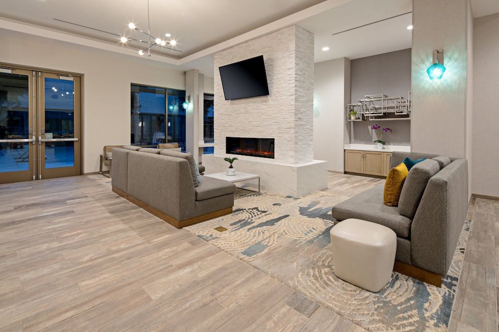 Staybridge Suites LONG BEACH AIRPORT by IHG 1