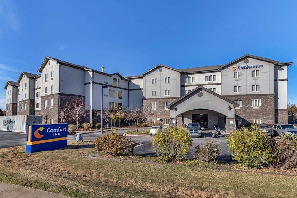 Comfort Inn Bentonville - Crystal Bridges 1
