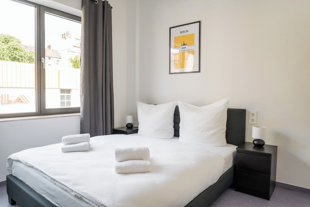 Apartmenthaus Berlin Neukölln 1