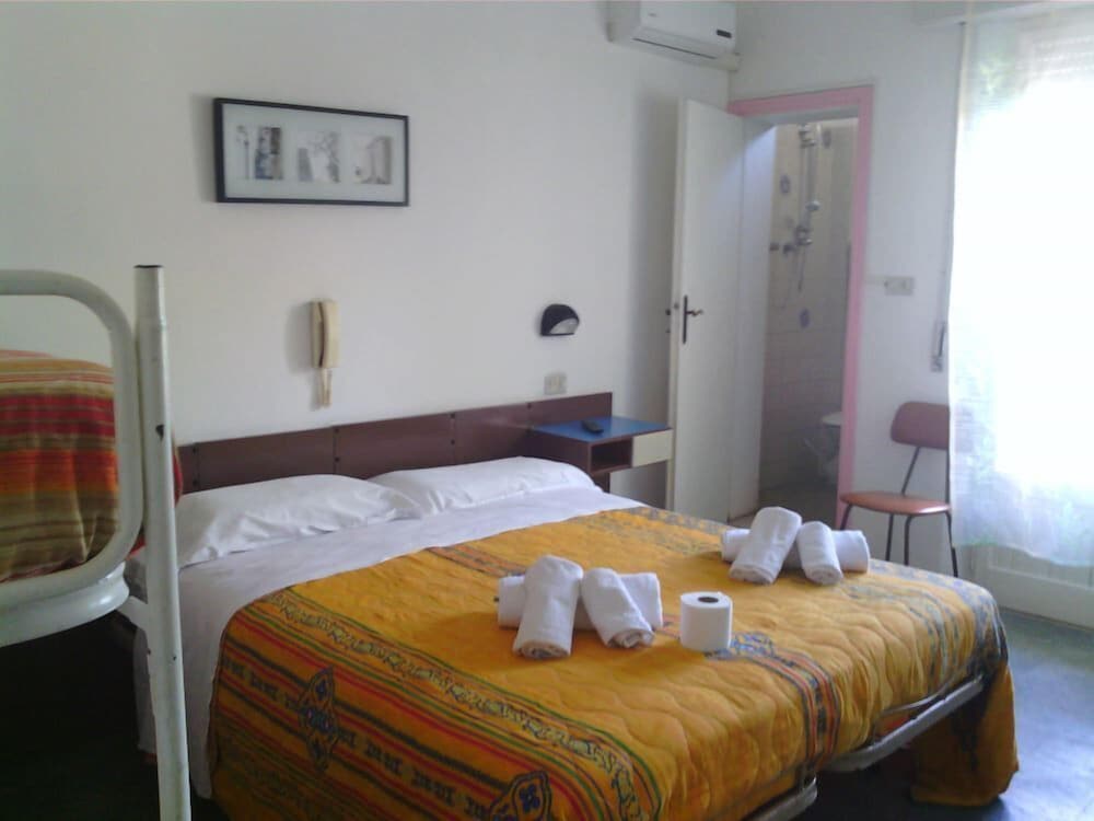 Hotel Rosa 1