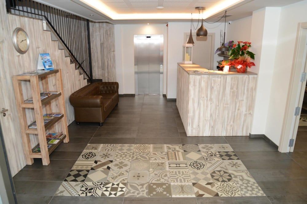 Hotel L'Escala Centre 2