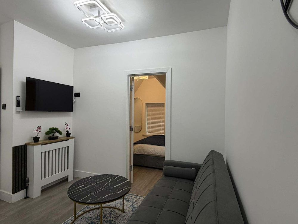 Cardiff Central Gem - 2 Bed Apartment 1