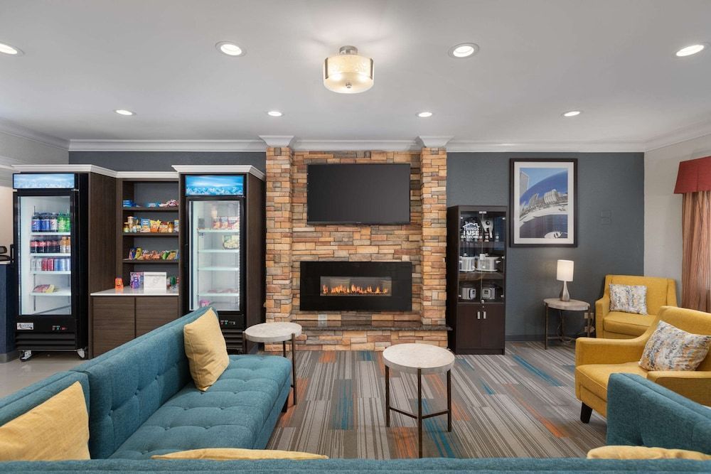 MainStay Suites Joliet I-55 2