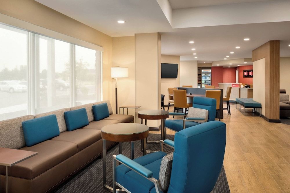 TownePlace Suites by Marriott Joliet Minooka 2