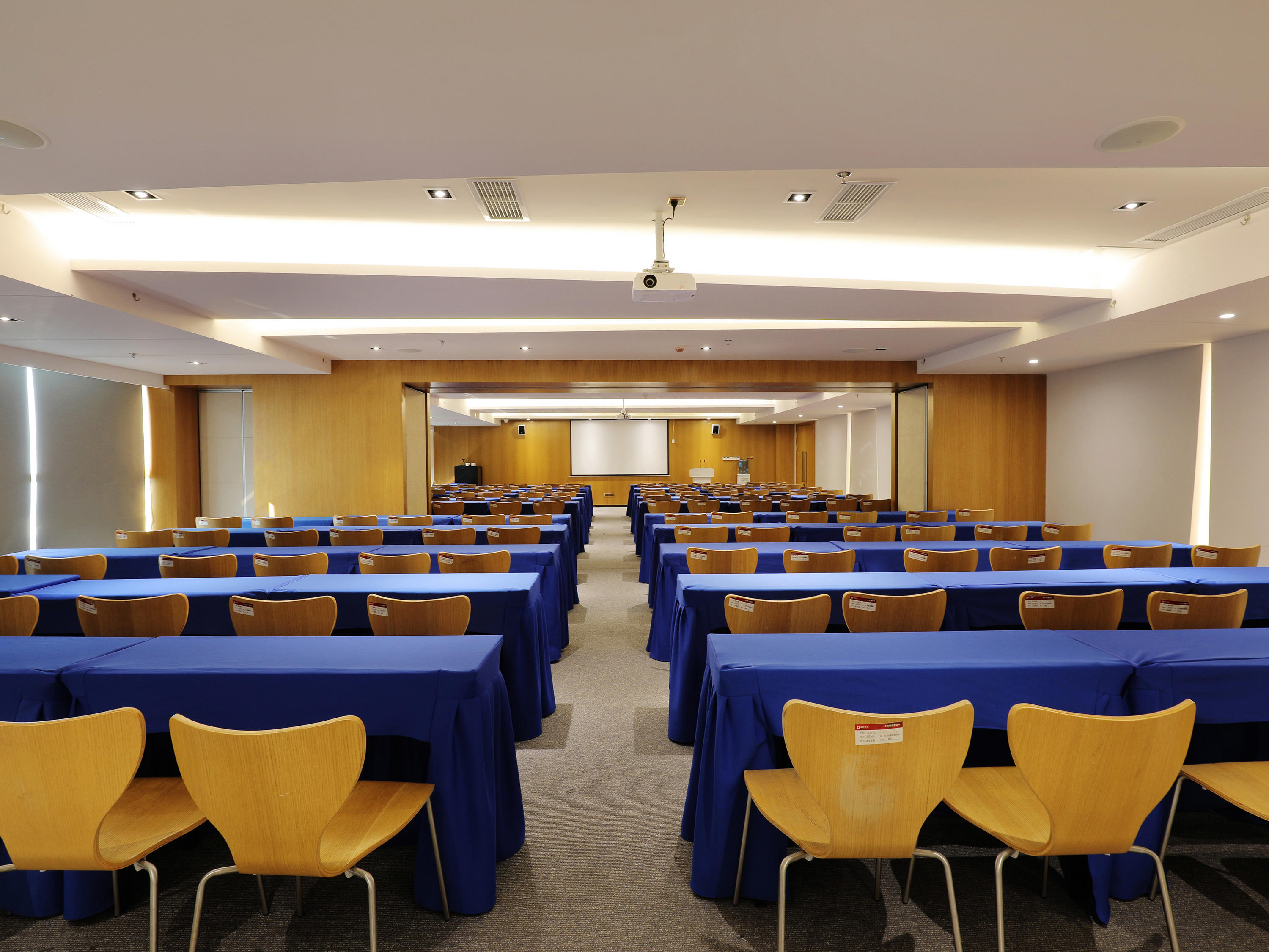 Ibis Dujiangyan 1