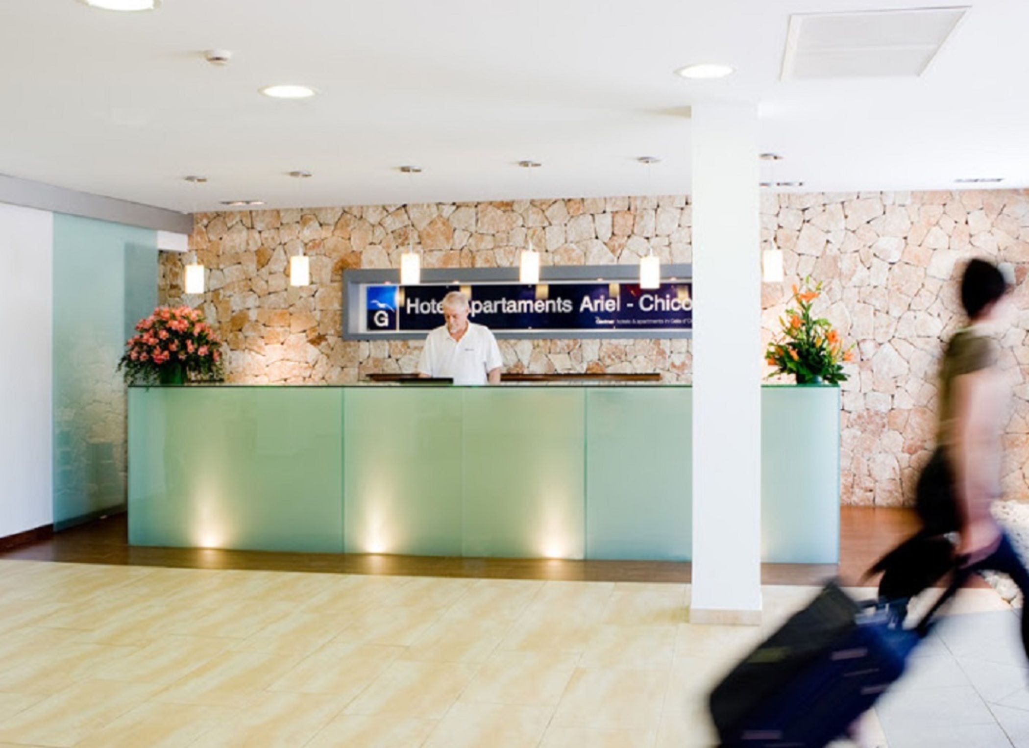 Gavimar Ariel Chico Hotel and Apartments 2