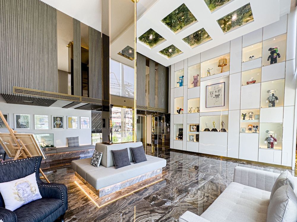 Frame Hotel Bangkok 1
